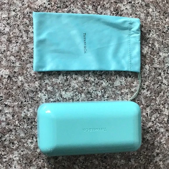 Tiffany & Co. Cat eye tortoise sunglasses - Picture 10 of 11